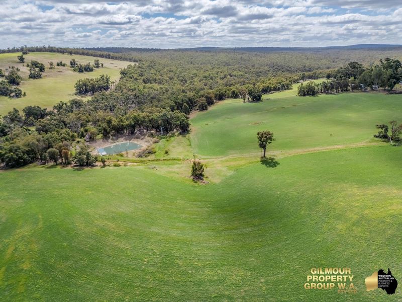 320 Berry Road, Gidgegannup WA 6083