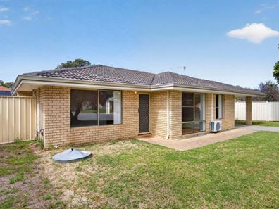 15 Giles Place, Waikiki WA 6169