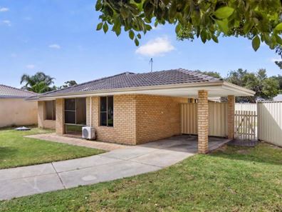 15 Giles Place, Waikiki WA 6169