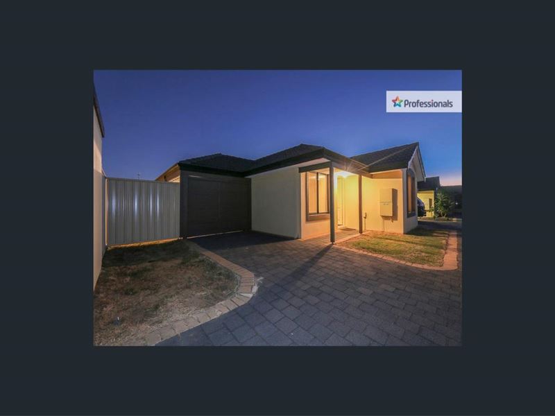 2/17 Mathoura Street, Midland WA 6056