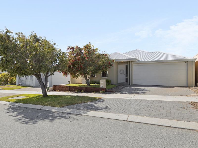 9 Cuttlefish Street, Yanchep WA 6035