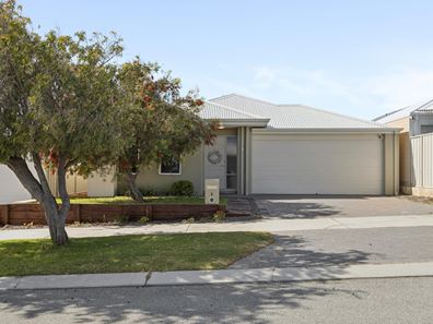 9 Cuttlefish Street, Yanchep WA 6035