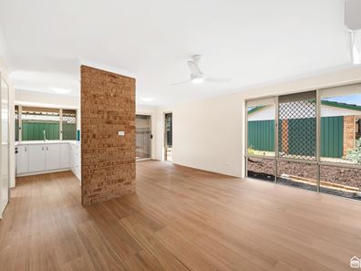 6/41 Tamarind Crescent, Kelmscott WA 6111