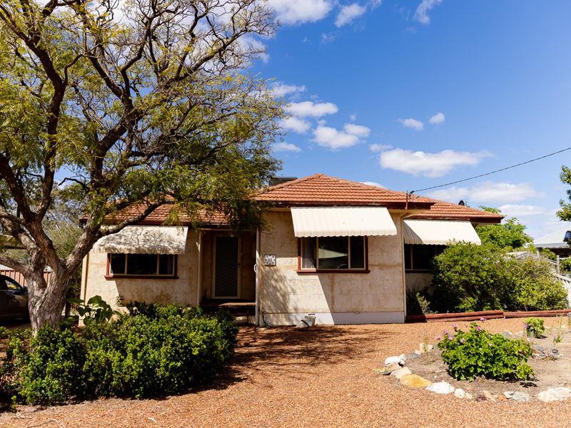 13 Morton Street, Merredin