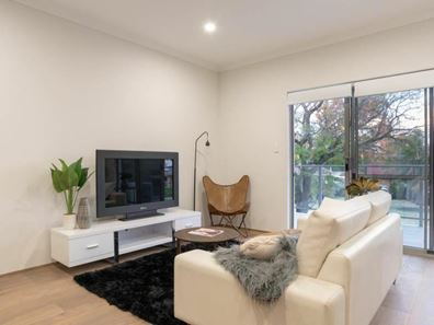11/30 Firby Street, Cloverdale WA 6105