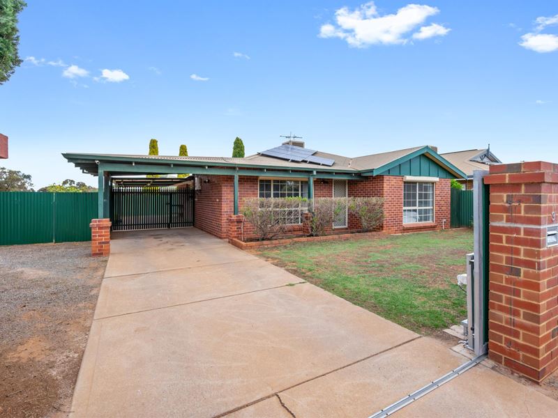 3 Dellar Place, South Kalgoorlie WA 6430