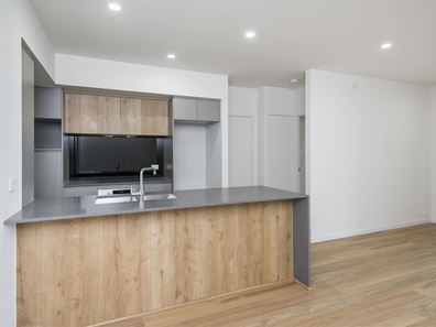 1006/31 Rowe Avenue, Rivervale WA 6103