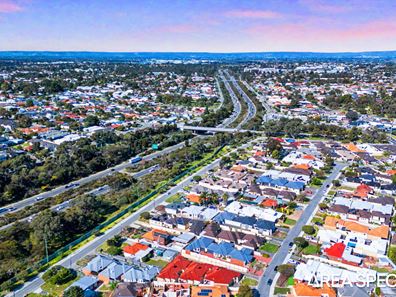 22 Storrington Crescent, Westminster WA 6061