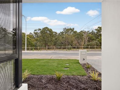 41 Chamaeleon Road, Bennett Springs WA 6063