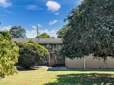 2/122 Albert Street, Osborne Park WA 6017