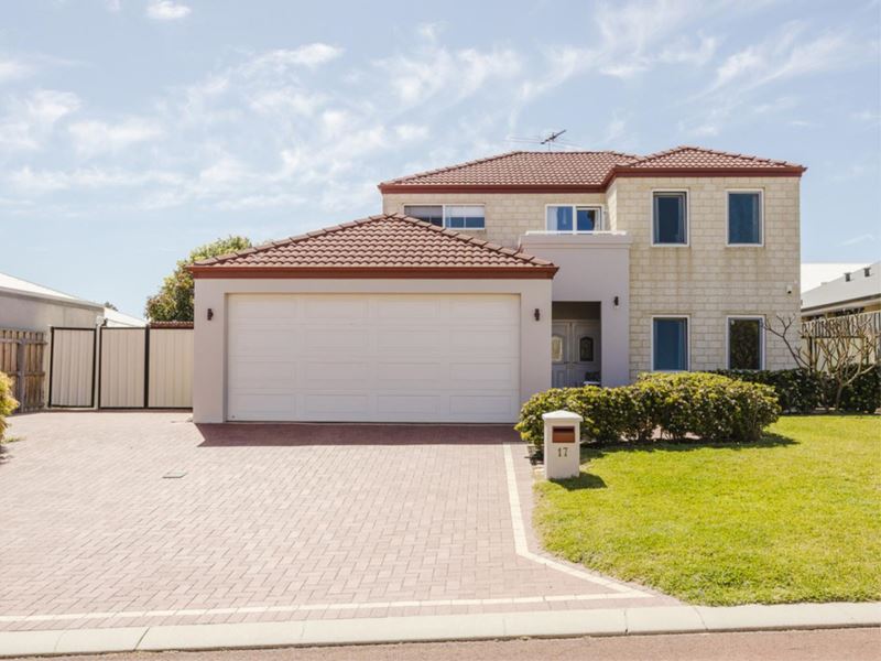 17 Vulcan Place, Quinns Rocks WA 6030