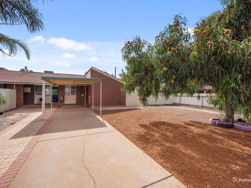 29A Talmalmo Place, South Kalgoorlie