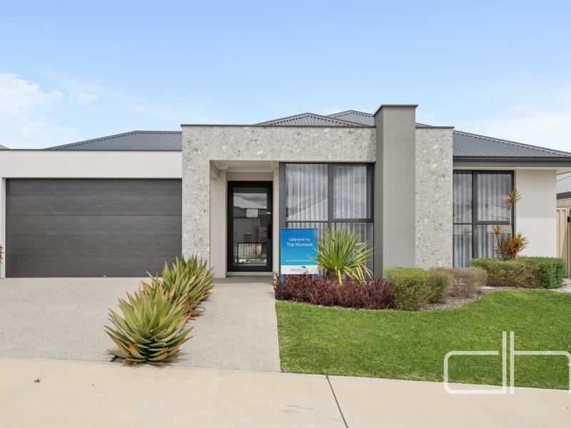 32 Attadale Avenue, Darch WA 6065