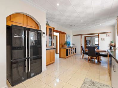 90 Holland Street, Fremantle WA 6160