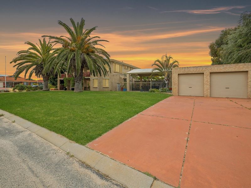 51 Robertson Road, Ledge Point