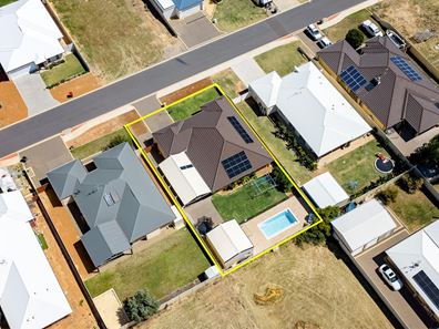13 Portside Road, Drummond Cove WA 6532