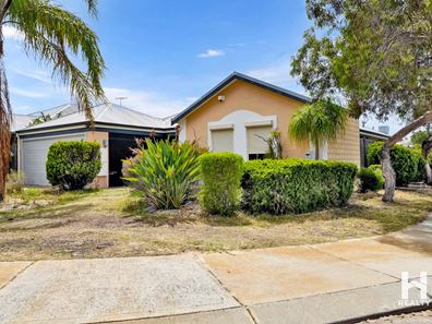 15 Kalyeeda Terrace, Ellenbrook WA 6069