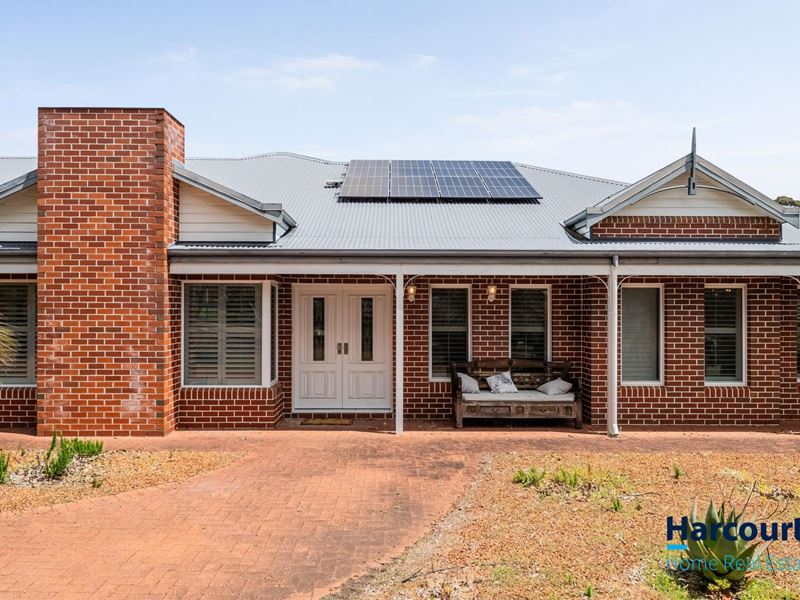 14 Country Club Avenue, Roleystone