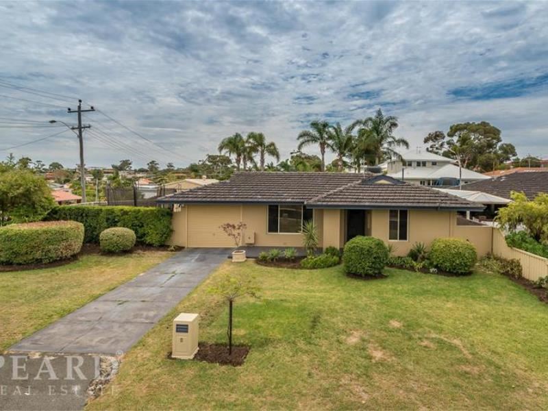 4 Armytage Way, Hillarys WA 6025