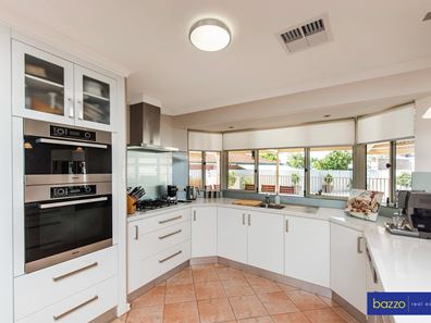 36 Mudlark Crescent, Ballajura WA 6066