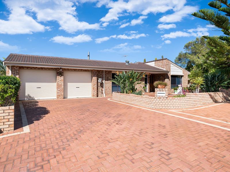 53 Pinnaroo Drive, Padbury WA 6025