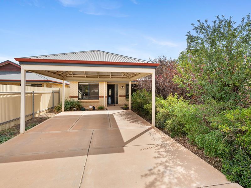 8a Whitlock Street, South Kalgoorlie