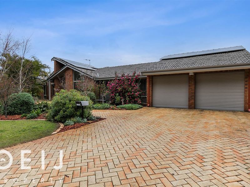 1 Eckersley Heights, Winthrop WA 6150