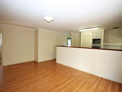 19 Wallaroo Way, Australind WA 6233