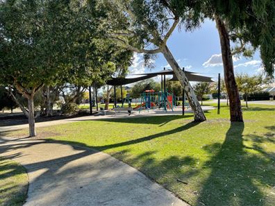19 Piesley Promenade, Canning Vale WA 6155