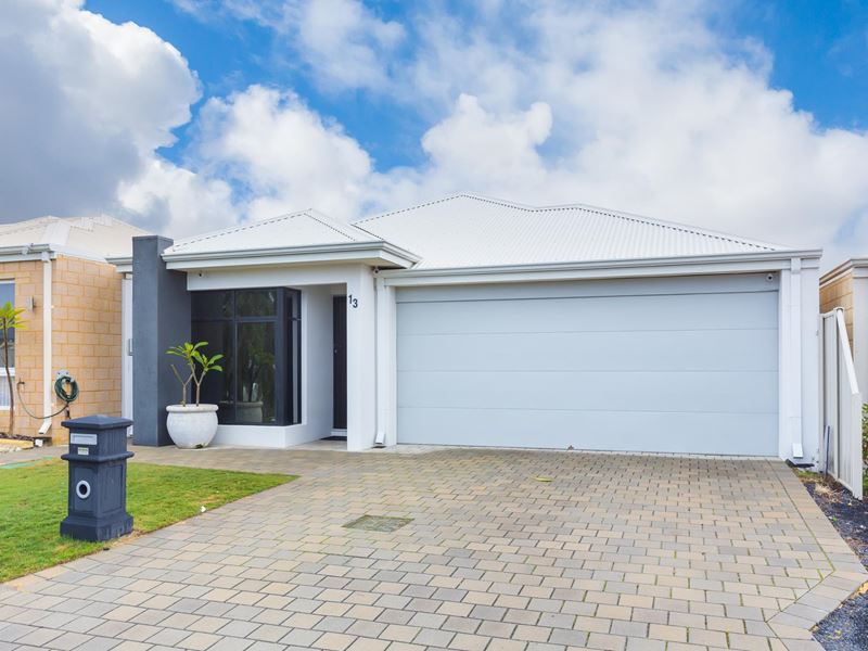 13 Fairfax Street, Hilbert