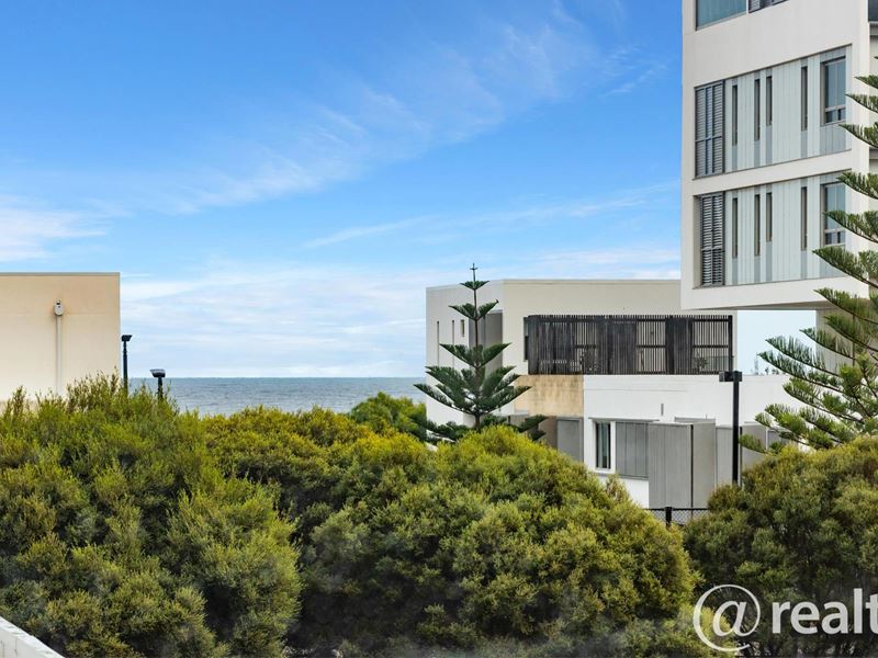 10/25 O'Connor Close, North Coogee WA 6163