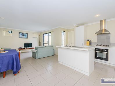 14B Finchley Crescent, Balga WA 6061