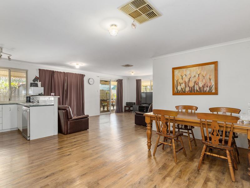 20 Portland Mews, Bennett Springs