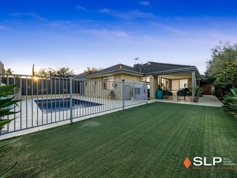 9 Leschenault Loop, Banksia Grove
