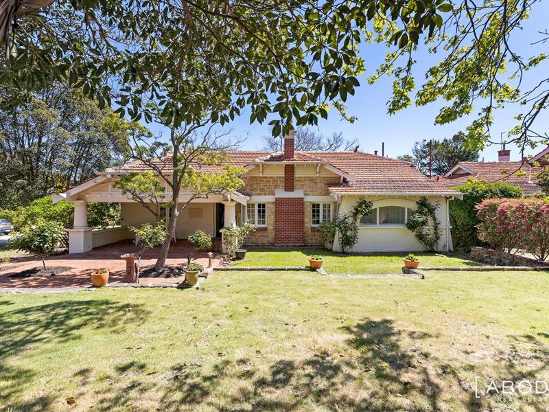 15 Richardson Avenue, Claremont WA 6010