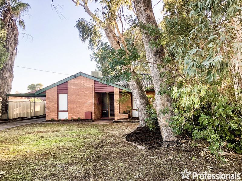 12 Delamere Way, Camillo