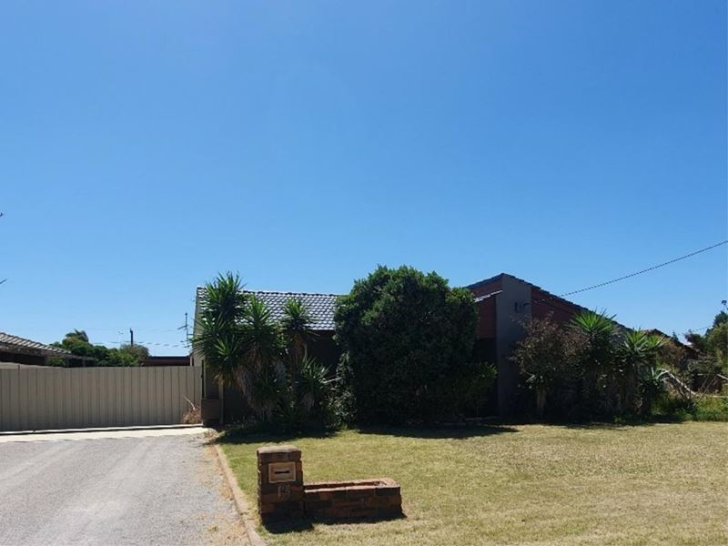 13 Zeewyck Court, Mahomets Flats WA 6530