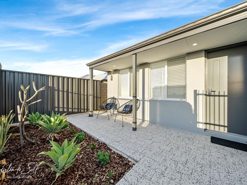 4 Cosmic Rise, Landsdale
