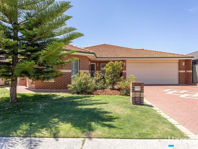 59 Everglades Parade, Landsdale