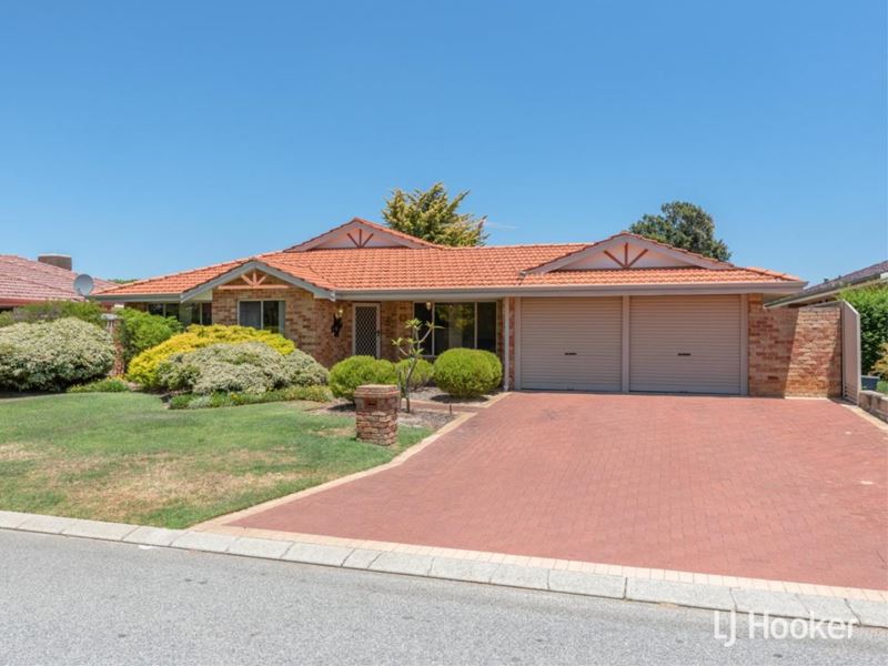 12 Tarragon Place, Thornlie WA 6108