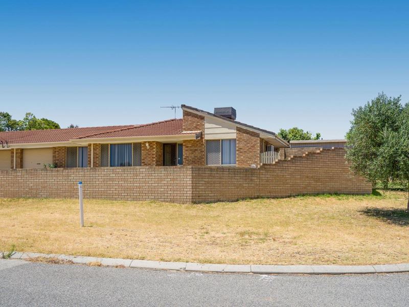 1B Heal Street, Hamilton Hill WA 6163