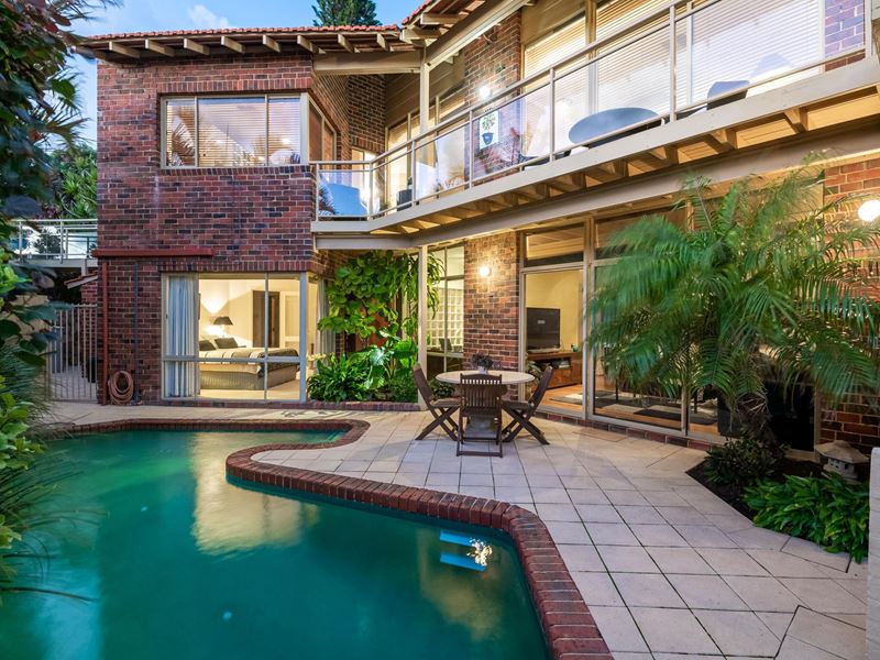 4 Clontarf Street, Sorrento