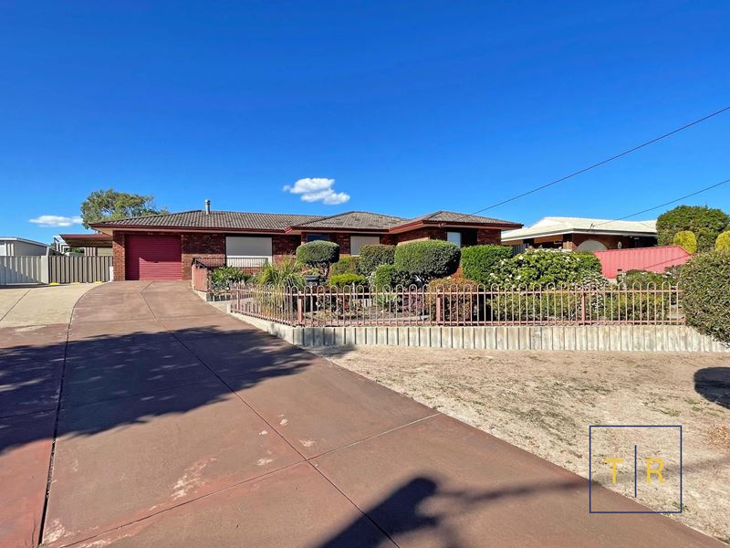 6 Walnut Grove, Castletown