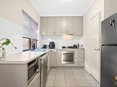 Unit 8/38 Heritage Park Dr, Baldivis WA 6171