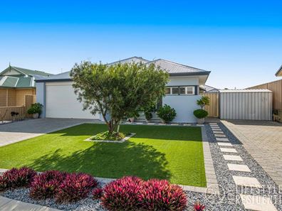 6 Hamelin Street, Two Rocks WA 6037