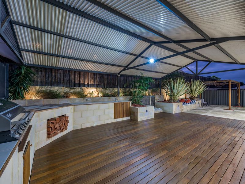5 Farnell Lane, Aveley WA 6069