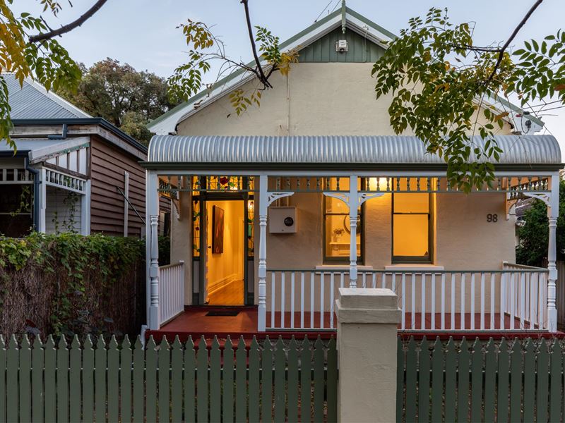 98 Ninth Avenue, Maylands