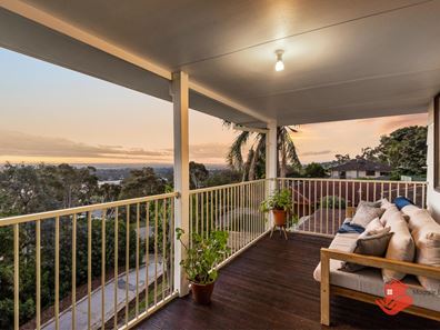 54 Carrick Road, Mount Richon WA 6112