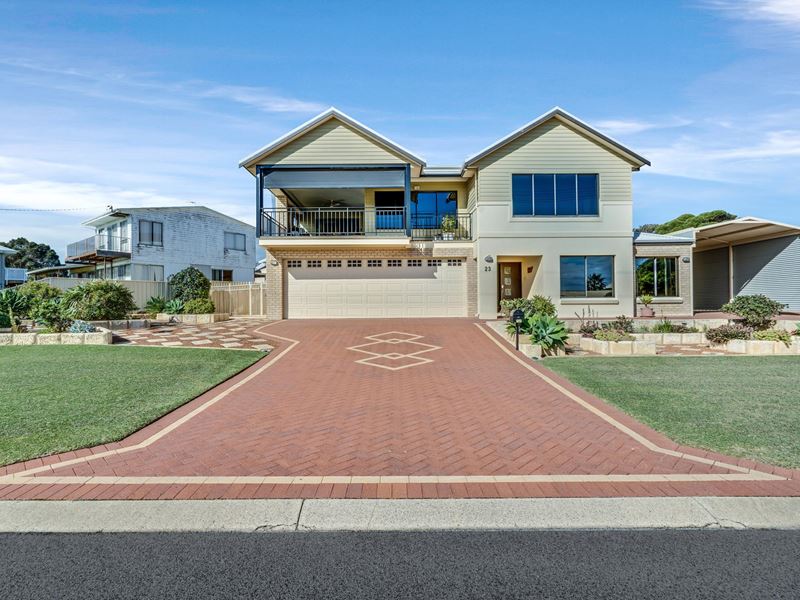 23 Leander Street, Falcon