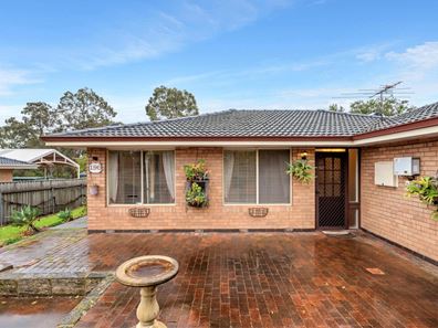 190 Lesmurdie Road, Lesmurdie WA 6076